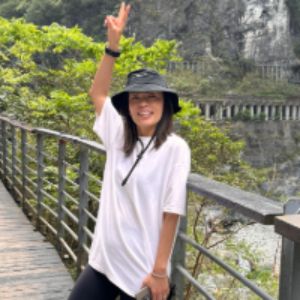Assistant Producer-Lauren YANG